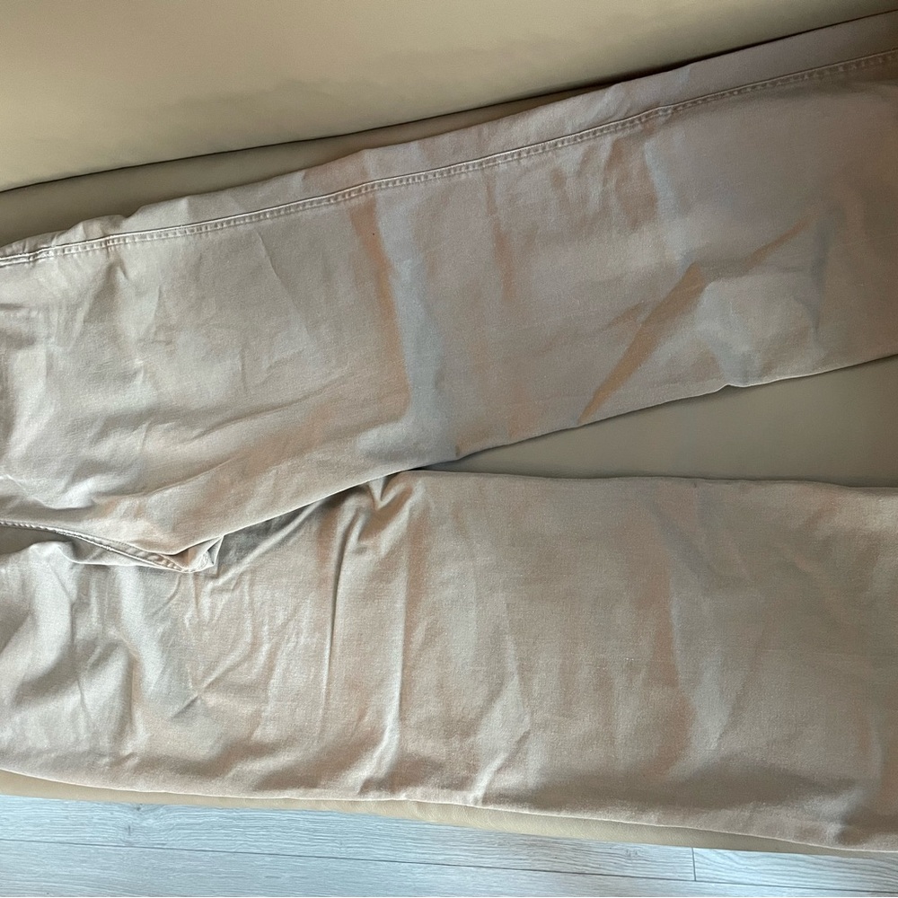 Uniqlo Tan Chinos Versatile Cotton Blend - Picture 7 of 7